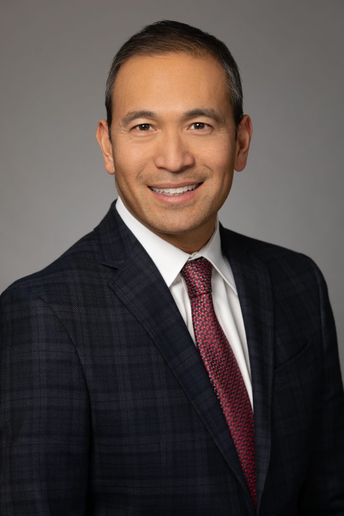 Gonzales 1 682x1024 1