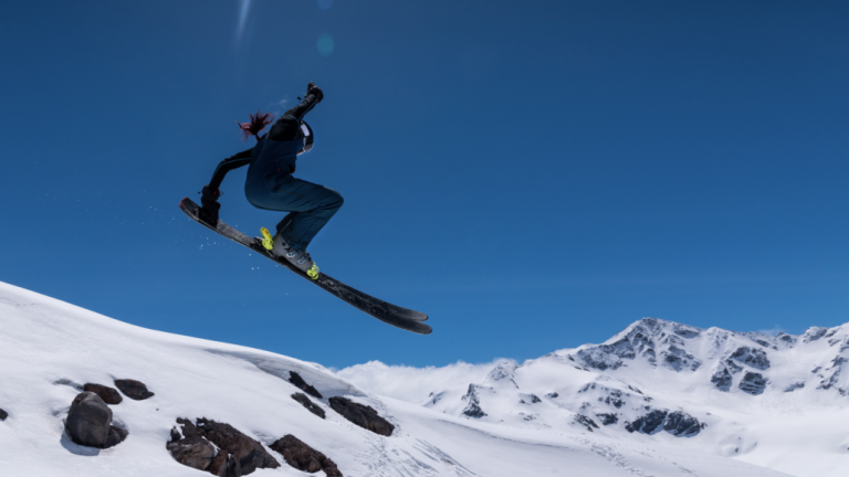 Image Skier Female Injuries Denver 1030x580 1